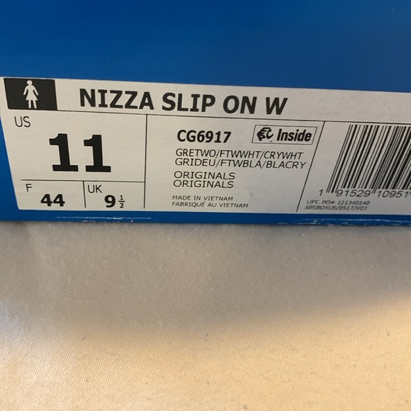 Adidas Nizza  slip on W, size 91/2 , color gray - Picture 5 of 5